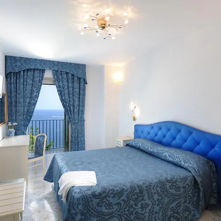 Hotel Maria Pia 4*