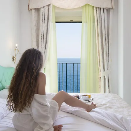 Hotell Maria Pia 4*