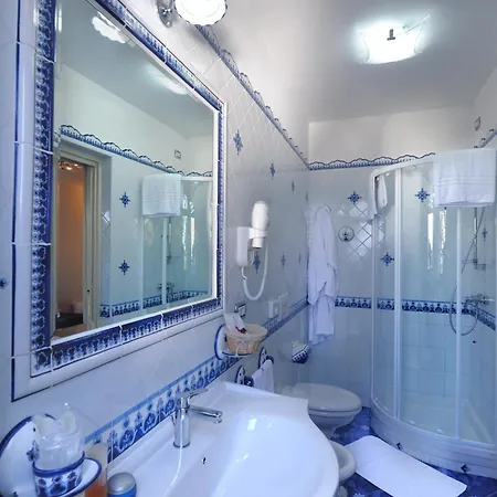 Maria Pia Hotel 4*