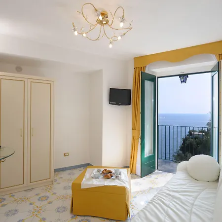 Hotel Maria Pia 4*